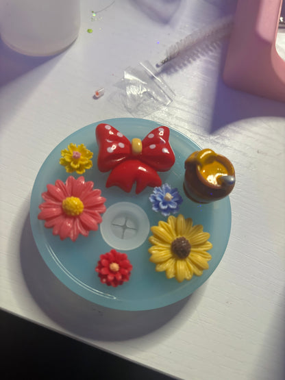 Decorated Lids